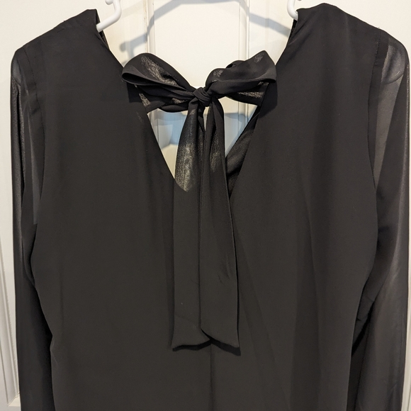 Little black dress - perfect for spring or summer - Picture 3 of 7